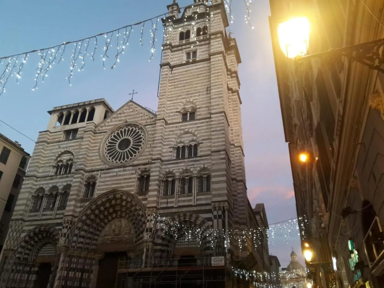 Hotel De Ville Genoa 4*,  Italy