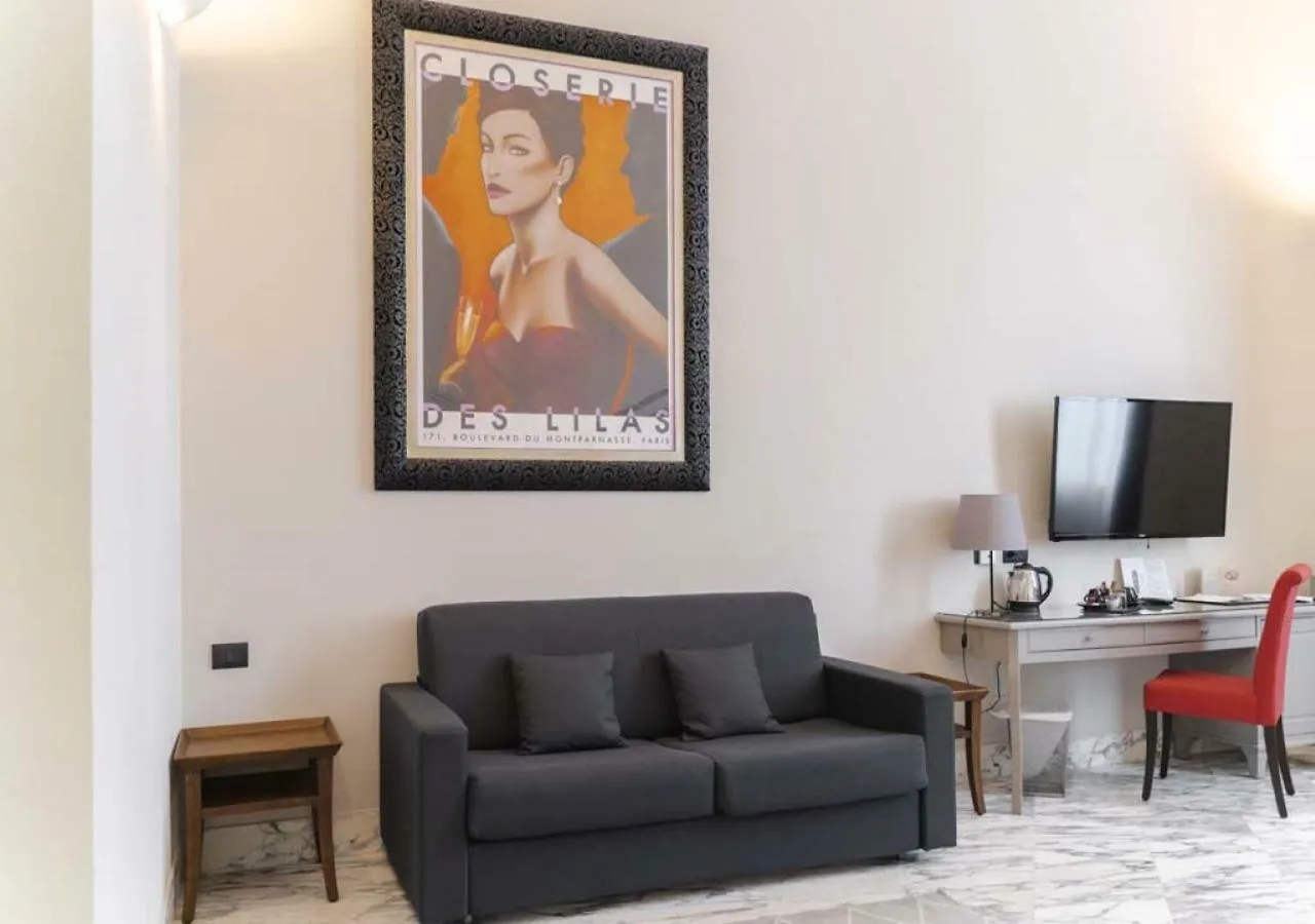 Hotel De Ville Γένοβα 4*,  Ιταλία